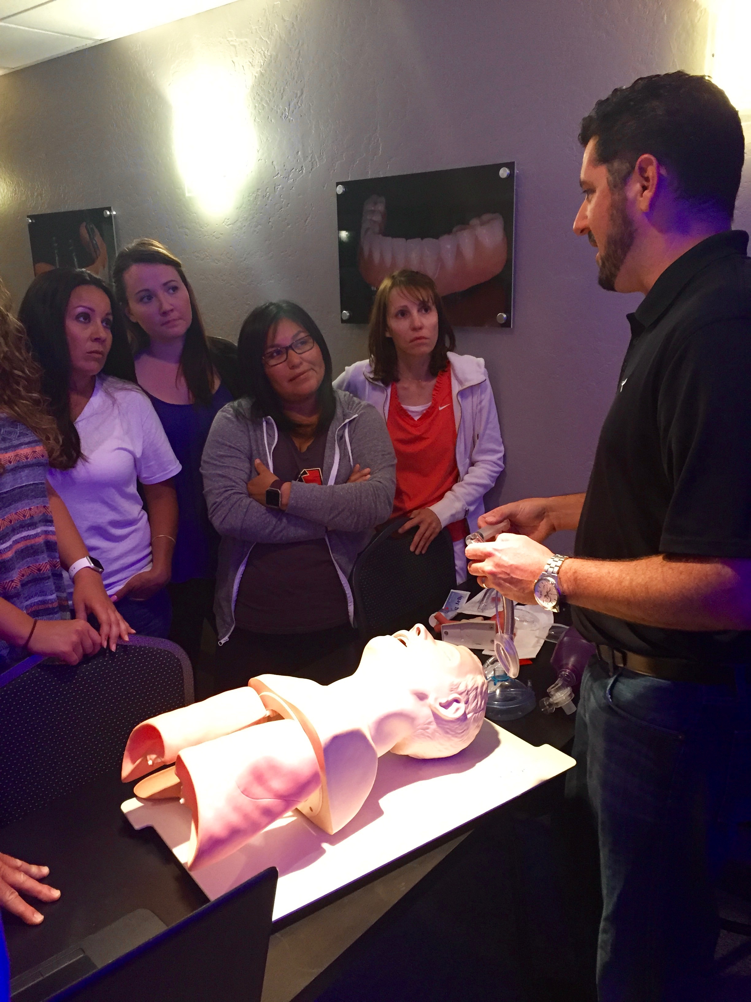  Ali J. Baghai, CRNA, demonstrating airway management techniques. &nbsp;Pictured here with course attendees. &nbsp; 