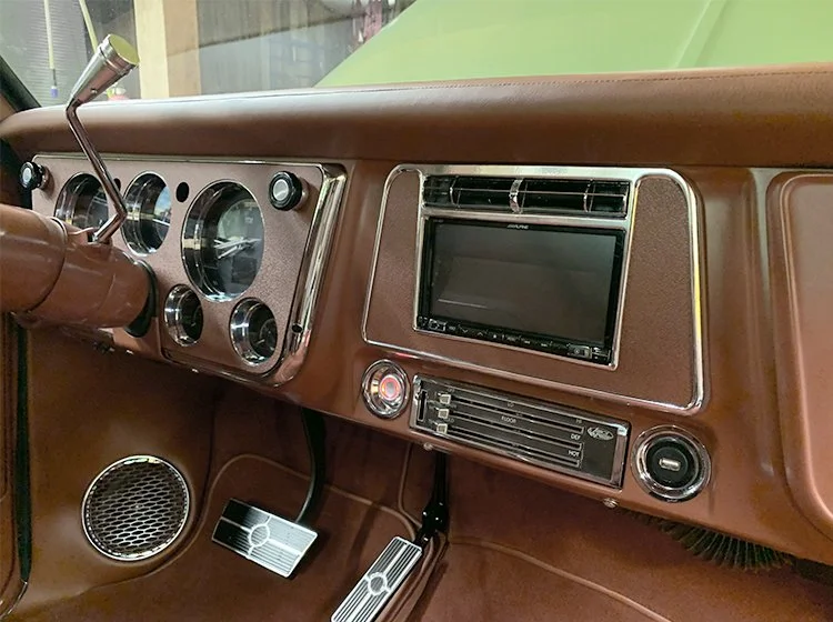 72 C10 Greengo_4.jpg