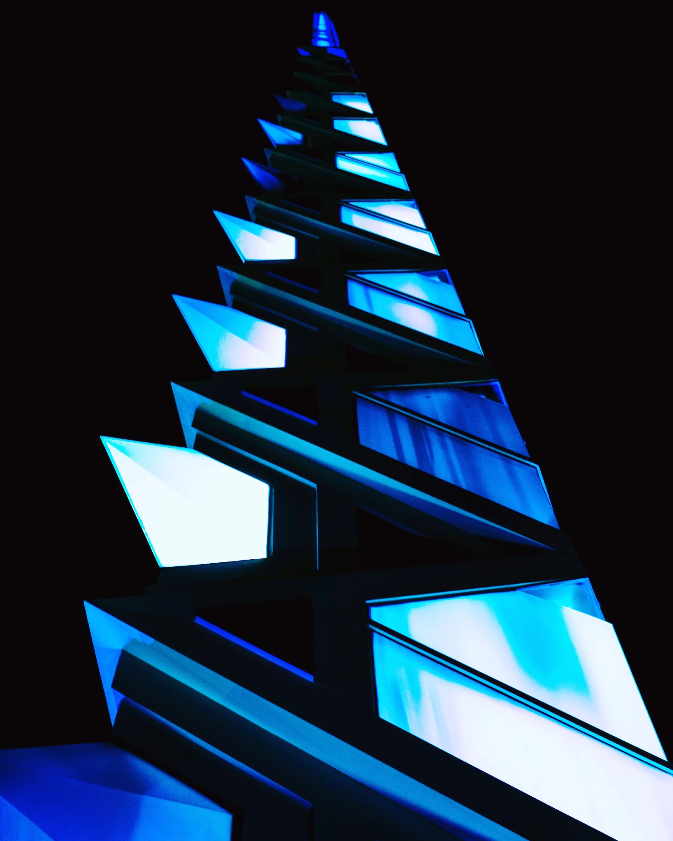 Blue Spire at Scottsdale Promenade