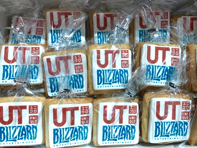 Edible image biscuits for UniQlo