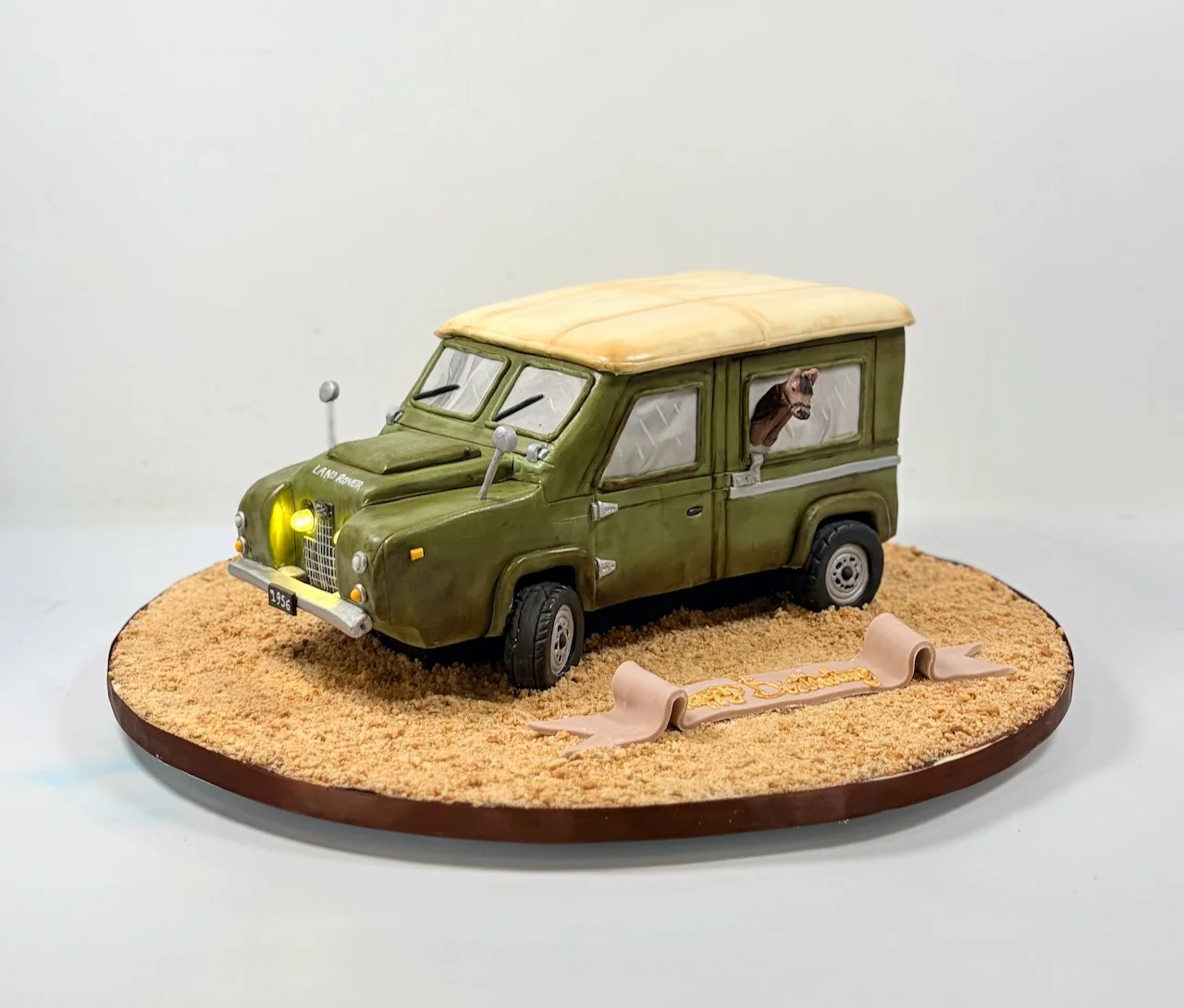 Landrover cake for a very special man who loves landrovers. He was celebrating his 70th birthday