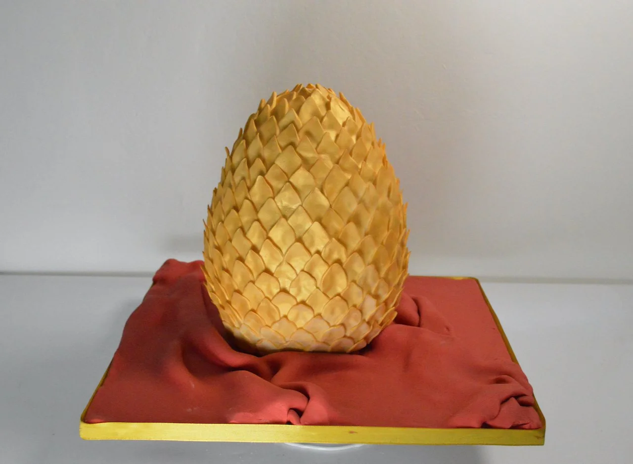 A cake Dragon Egg for HBO's House of The Dragon