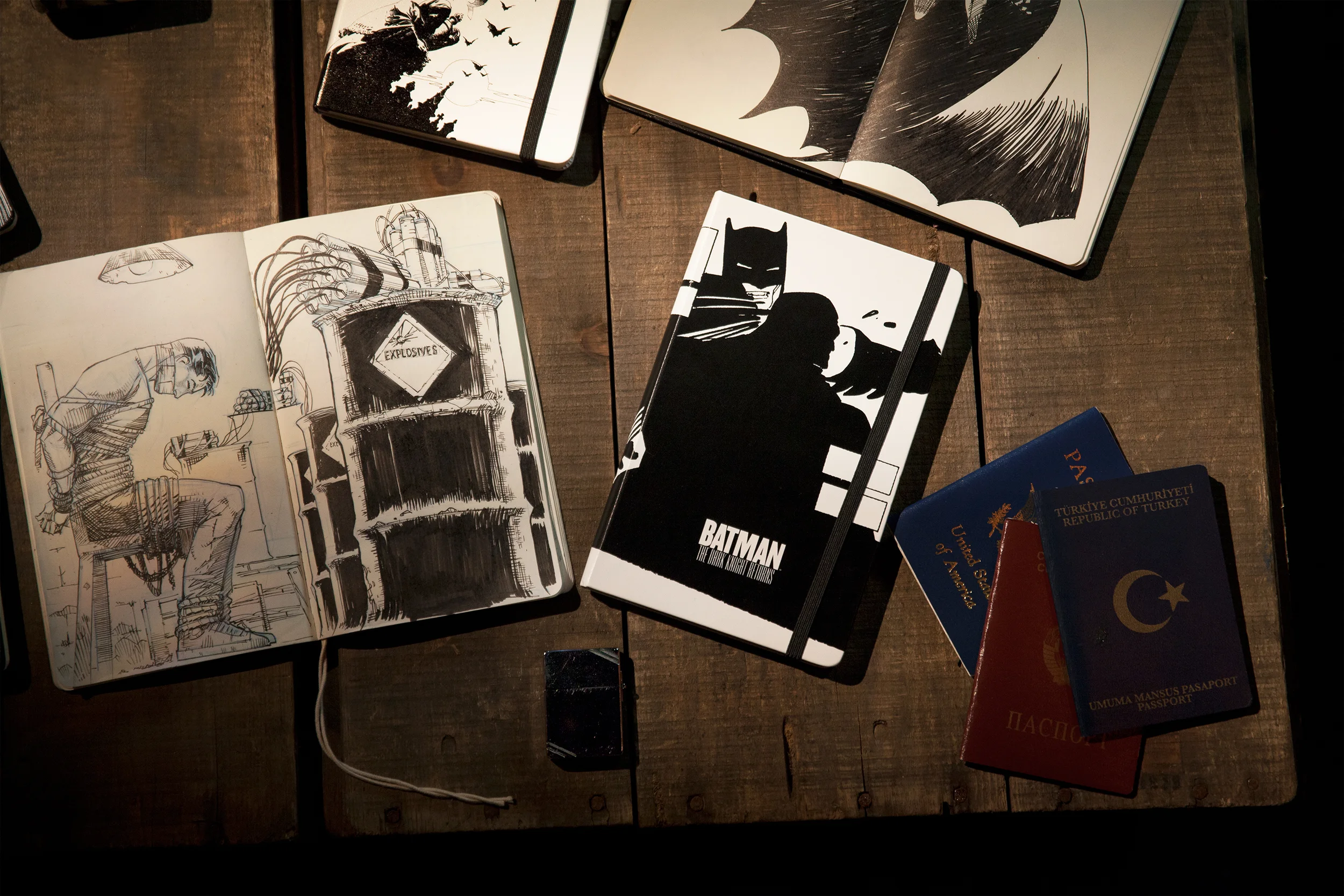 JPLasmar_Stills_Moleskine_0169_HR.jpg