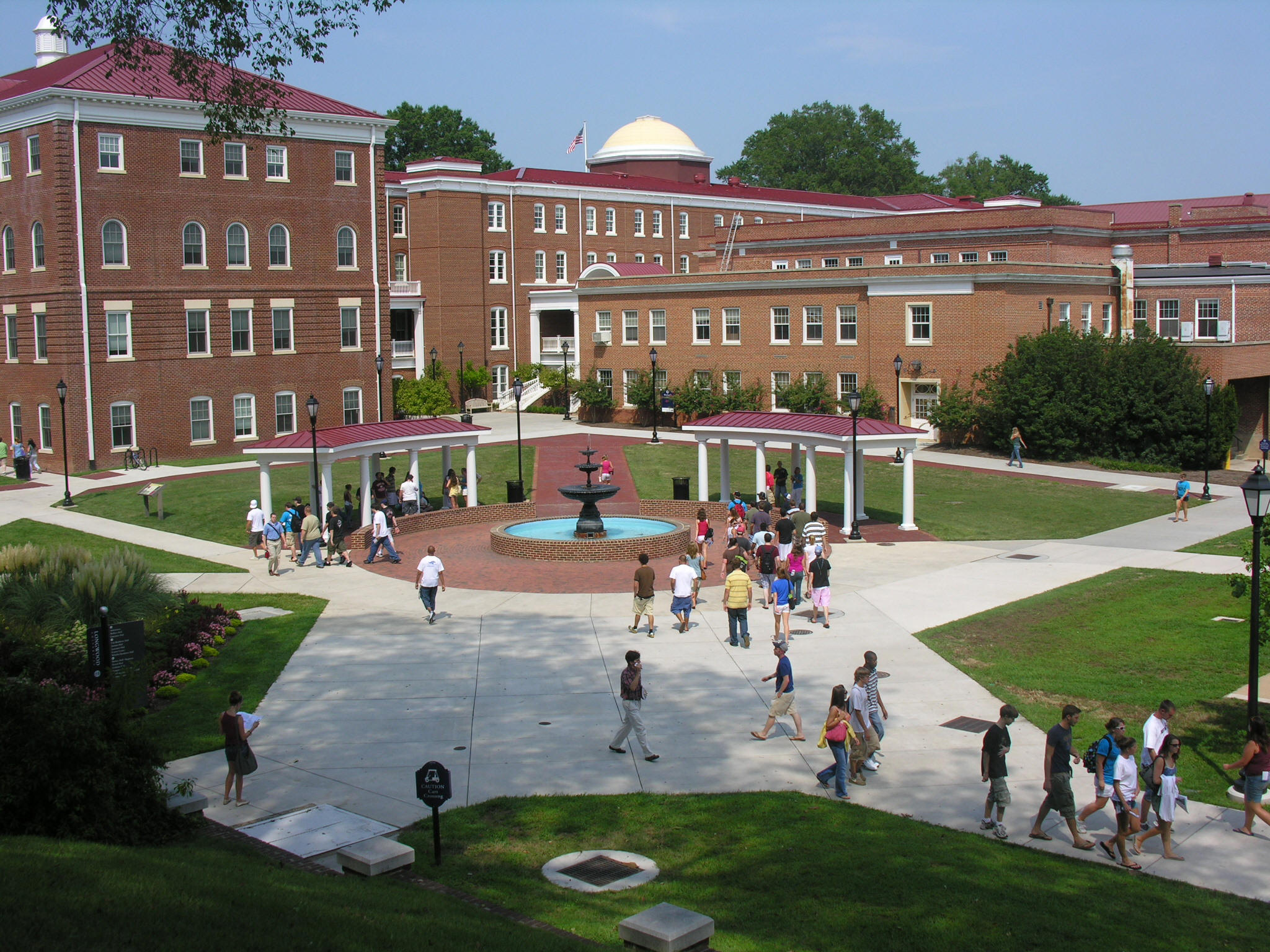 longwood-university-virginia.jpg