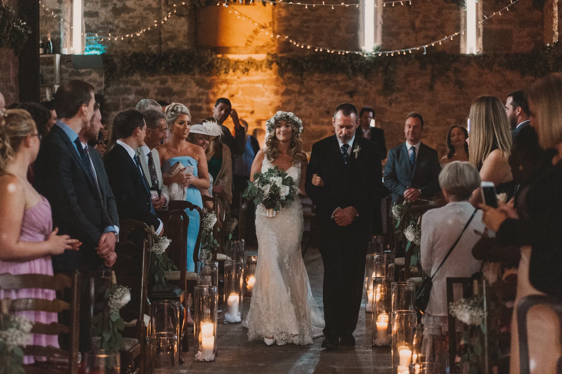 Herefordshire-barn-wedding-highlights-037.jpg