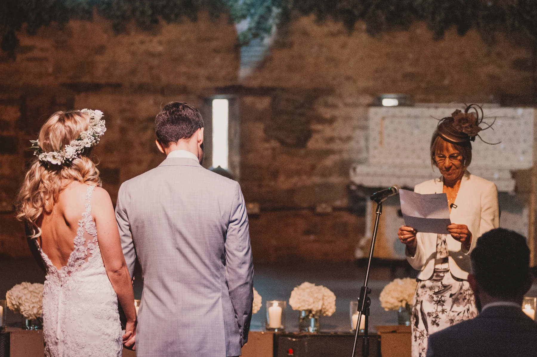 Herefordshire-barn-wedding-highlights-046.jpg