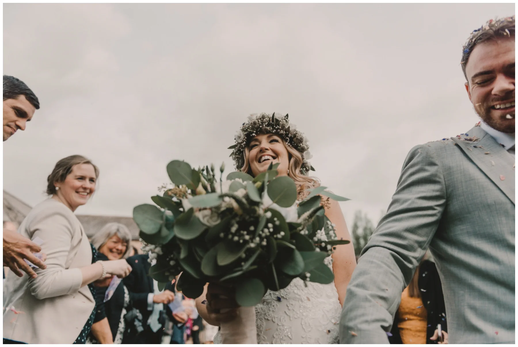 cool quirky wedding photos