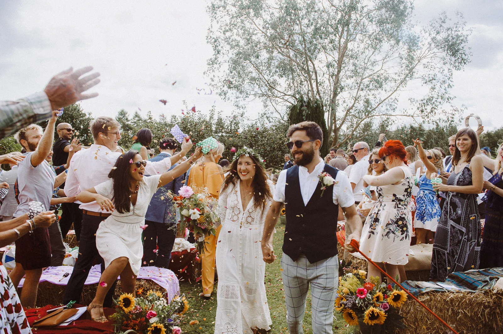 cool quirky wedding photos