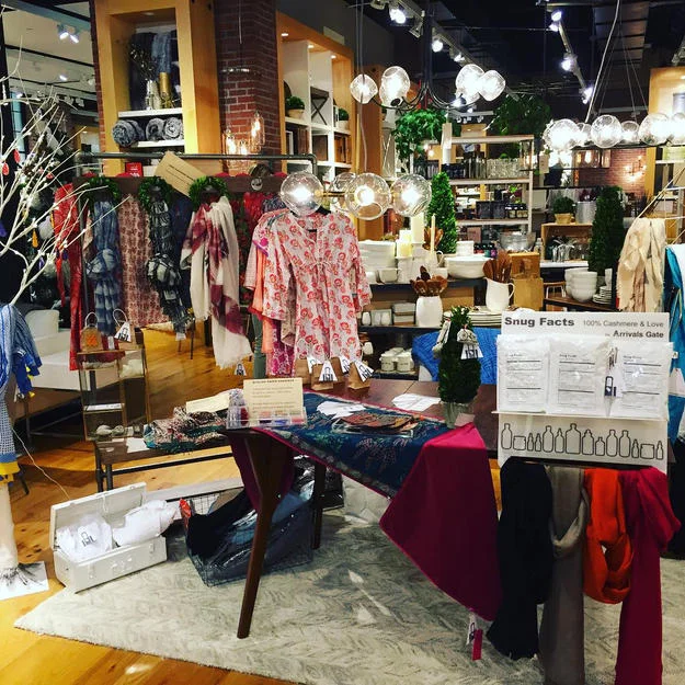 Arrivals Gate at West Elm