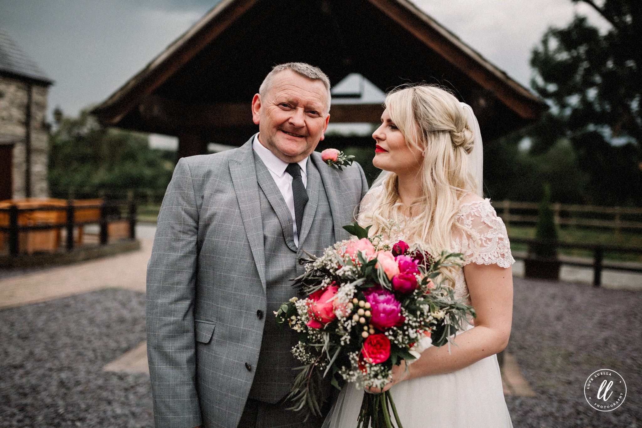 Shrewsbury Wedding Photographer-50.jpg