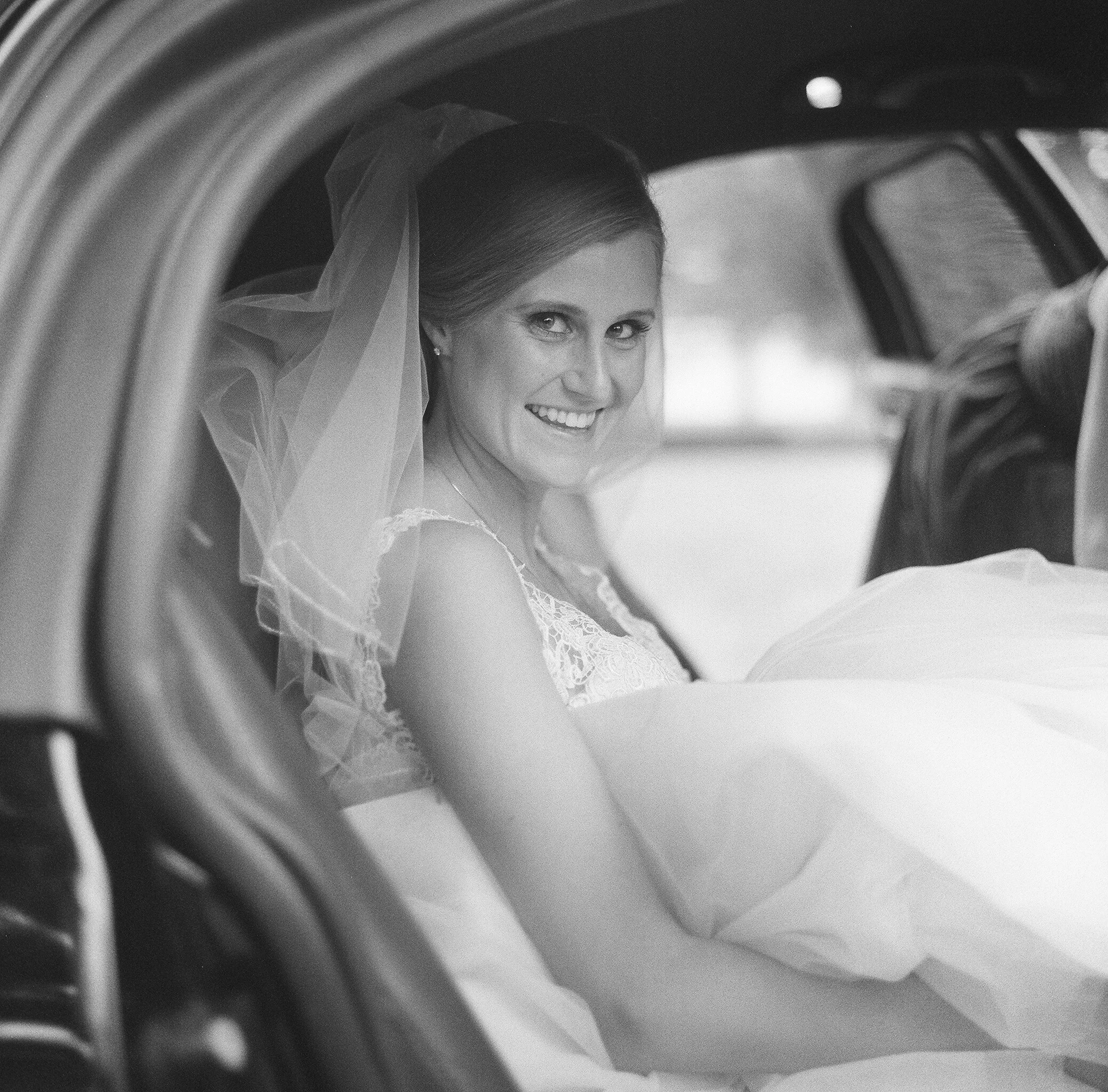 LaurenMiles_BethanyAndrew-236 copy.jpg