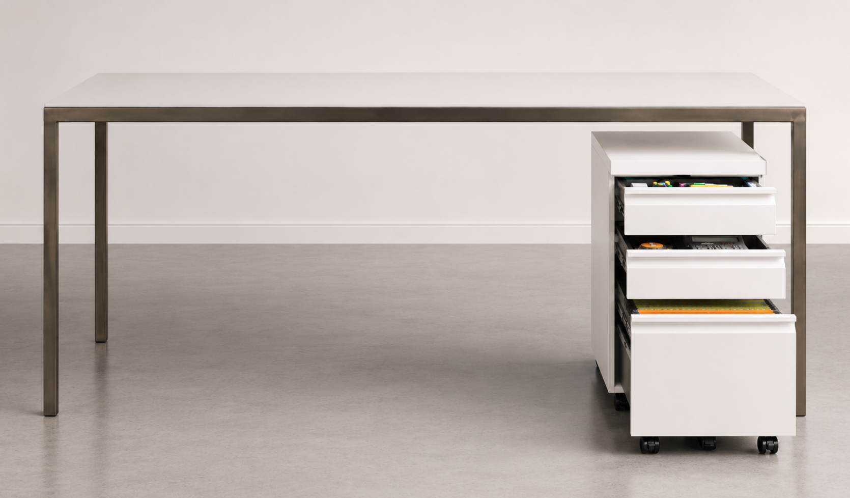 Folio Mobile Pedestal_4.png
