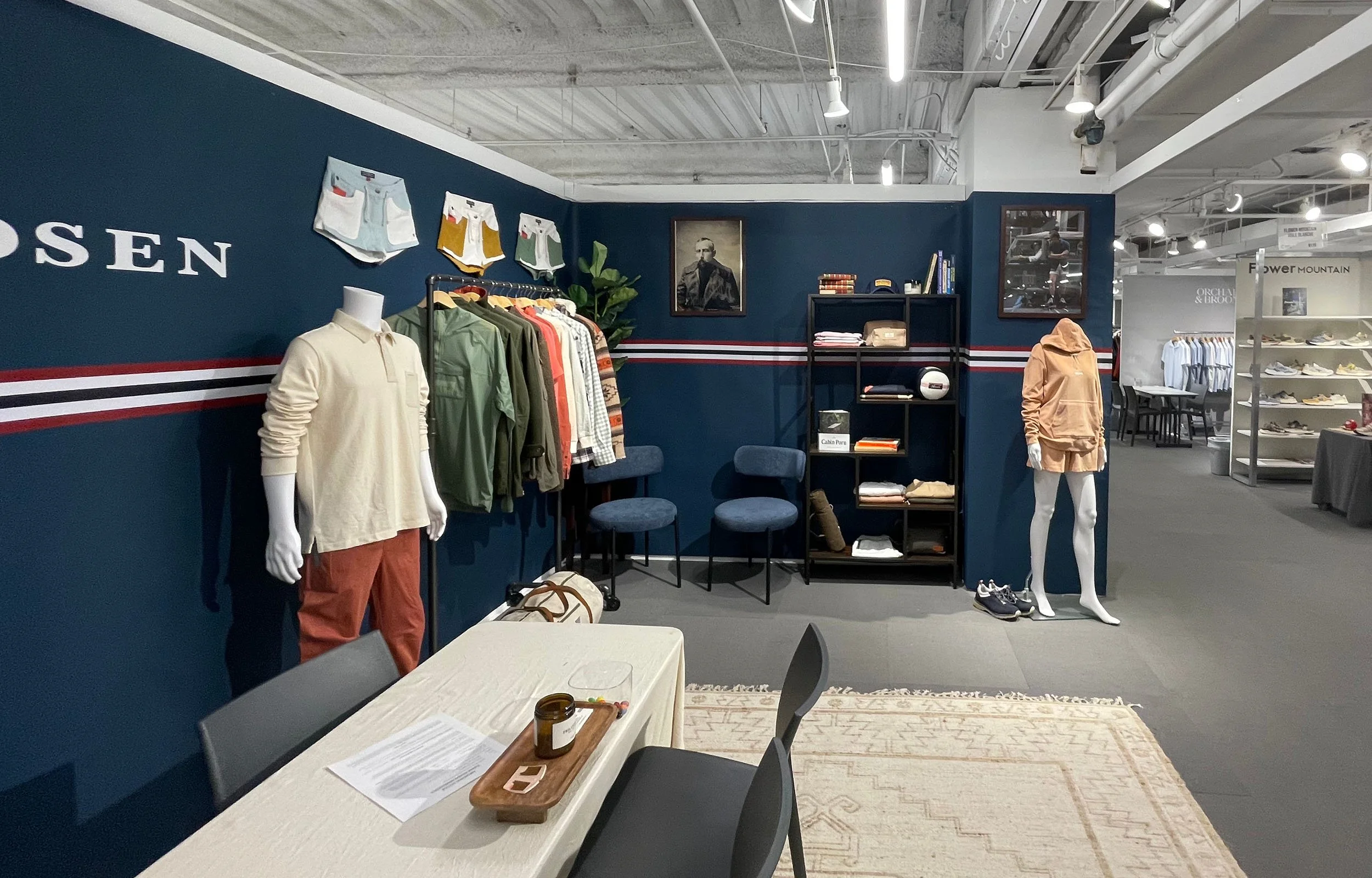 Sticker Amundsen.jpg