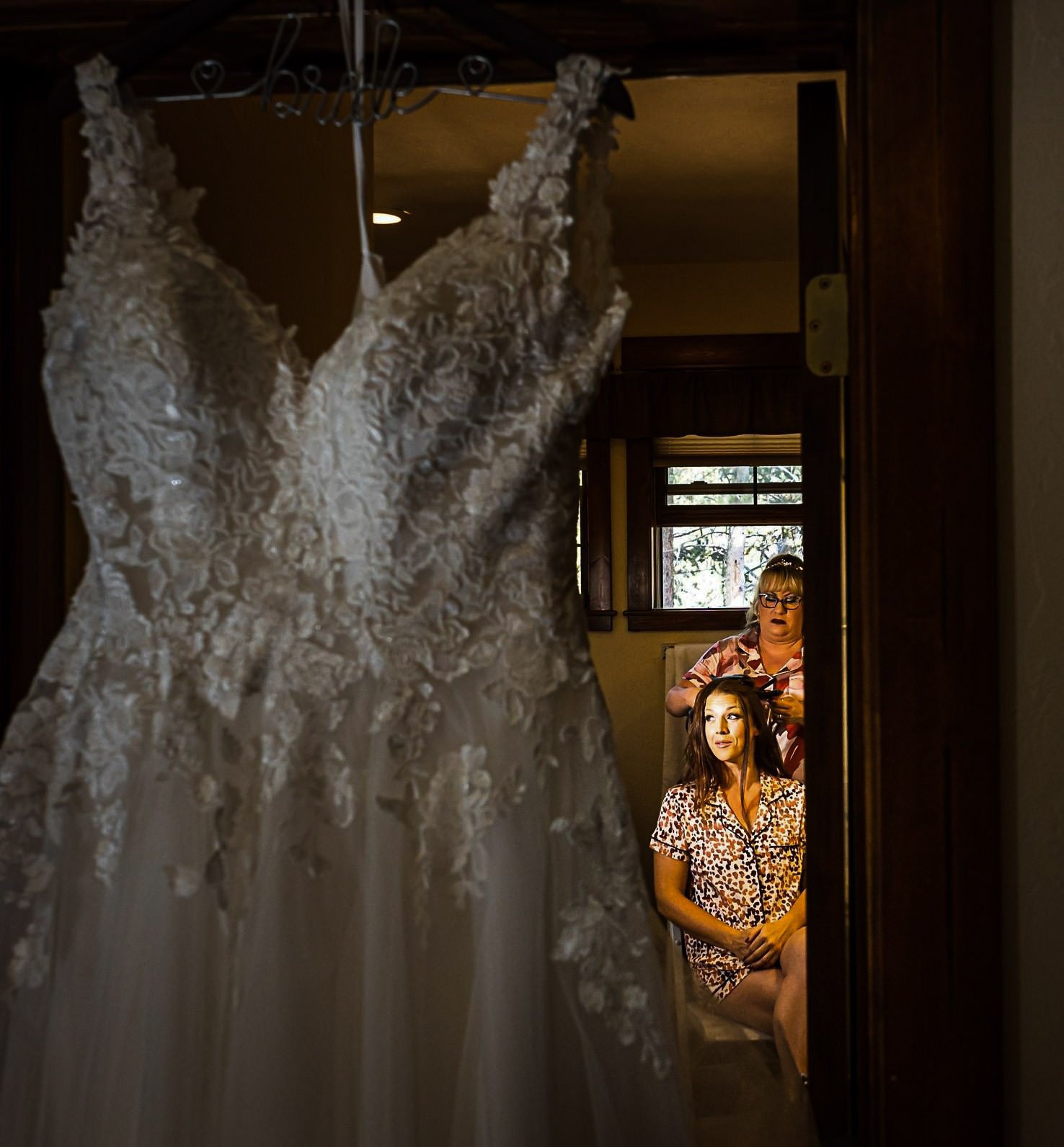 the-lodge-at-breckenridge-colorado-fall-wedding-jason-batch-photographer 1-2.jpg