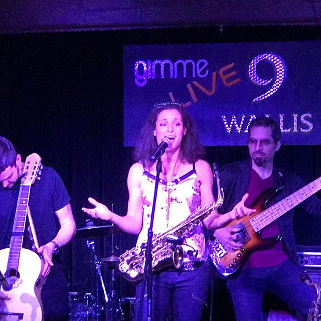 Vanessa Collier at 9 Wallis!! #blues #bluesmusic #nebr #newenglandbluesreview #music #guitar #bluesrock #rocknroll #rockandroll #drums #drummer #guitars #guitarist #instagood #rock #nebluesreview #contentcreator #bass #bassplayer #livemusic #liveblues #liveband #VanessaCollier #9wallis