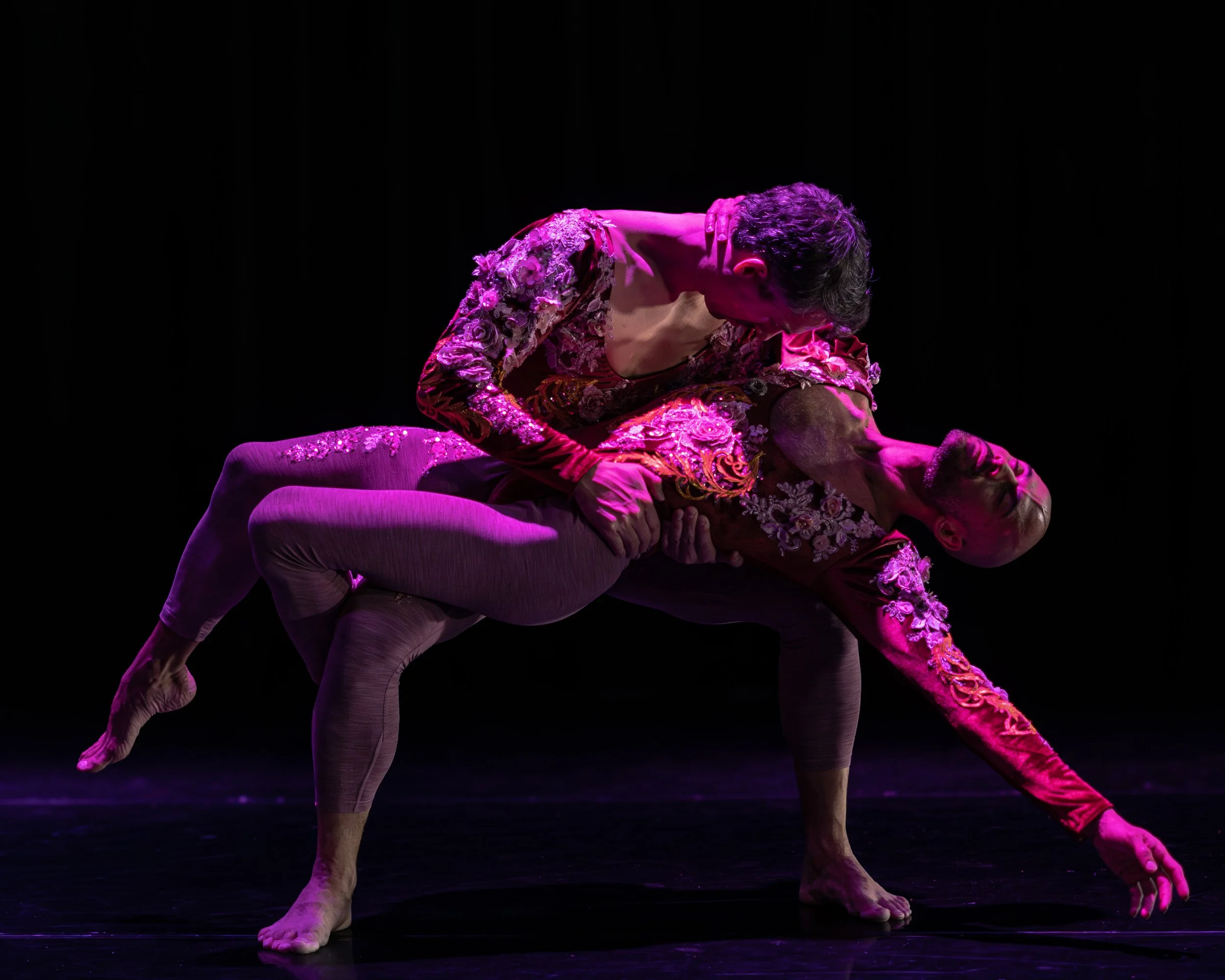 THE NUTCRACKER: QUEERING THE SECOND ACT