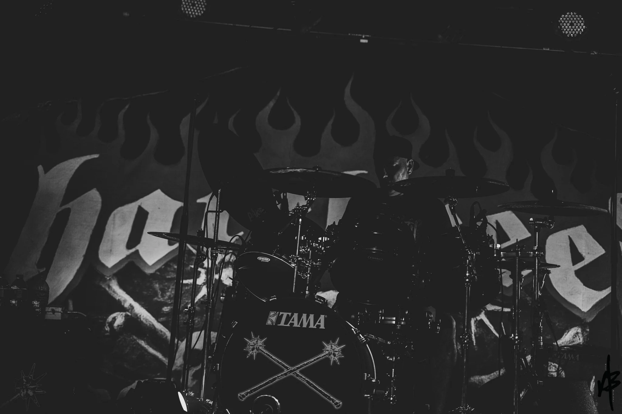 Hatebreed May 2019 RRB-20.jpg