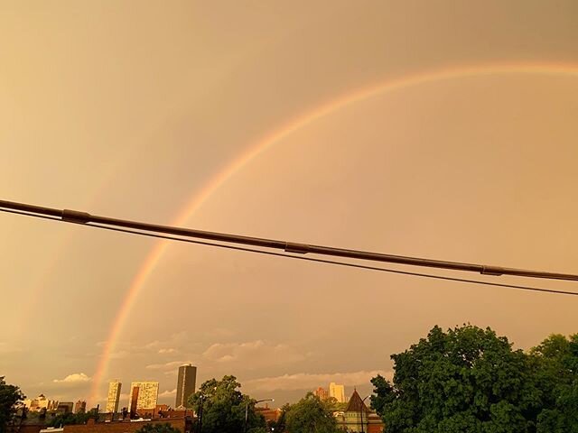 From rain to rainbow #rain #rainbow #doublerainbow #andersonville #edgewater #chicago