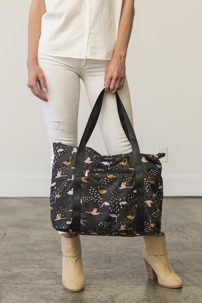 Tote_Swans_4.jpg