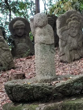 some-of-the-500-statues 1.jpeg