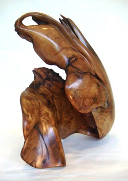 1212_DriftwoodCarving_3.jpg