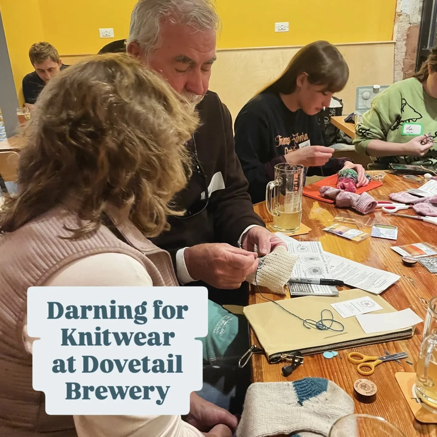 🪡 100 Days of Mending: Day 70: Spending a rainy Tuesday evening darning knitwear at @dovetailbrewery with @cogcycles! Everyone did an amazing job, whether they had never held a needle before or were experienced knitters 🧦

If you want me to mend yo
