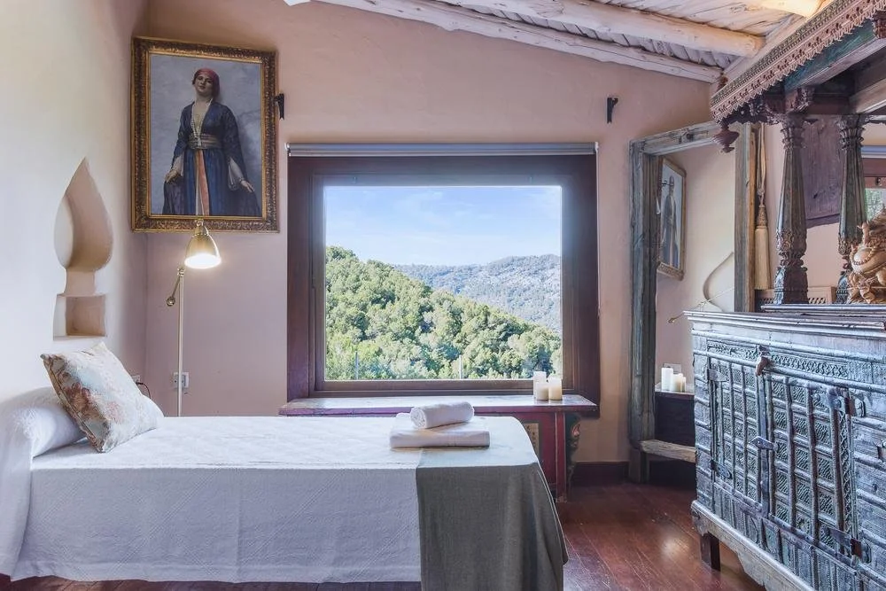 Yoga-Retreat-Venue-for-hire-Ibiza-23- KINGS ROOM - 2.jpg