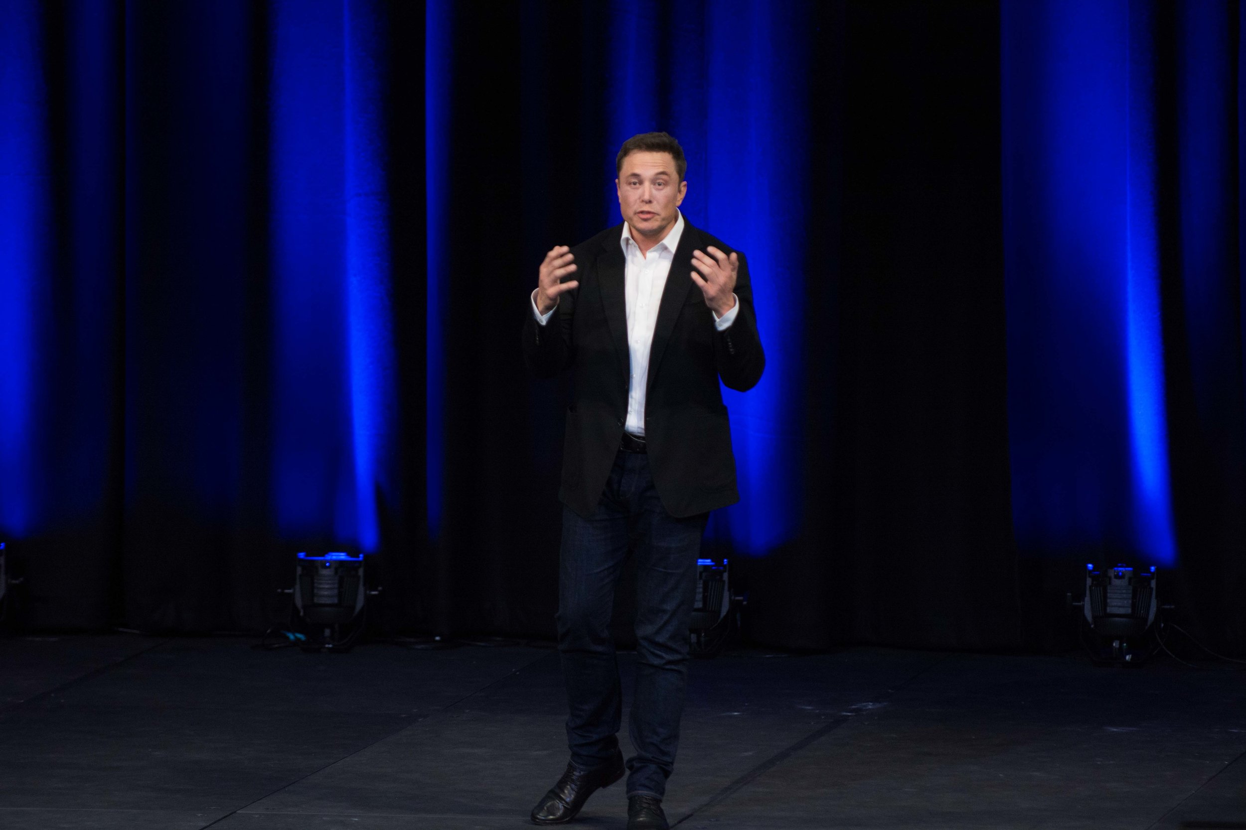 Humans on Mars by 2022