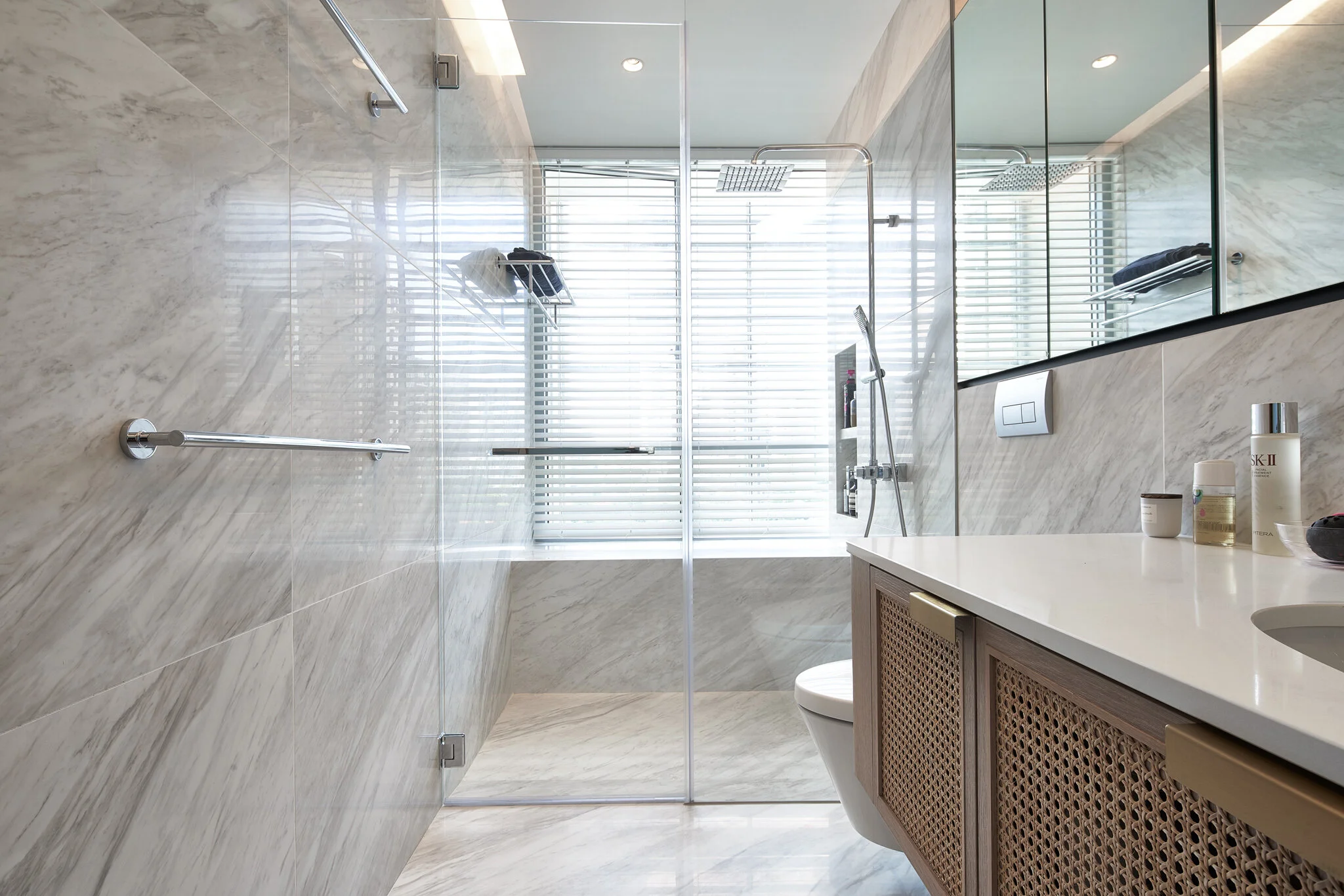 EHKA STUDIO Paterson Suites Apartment