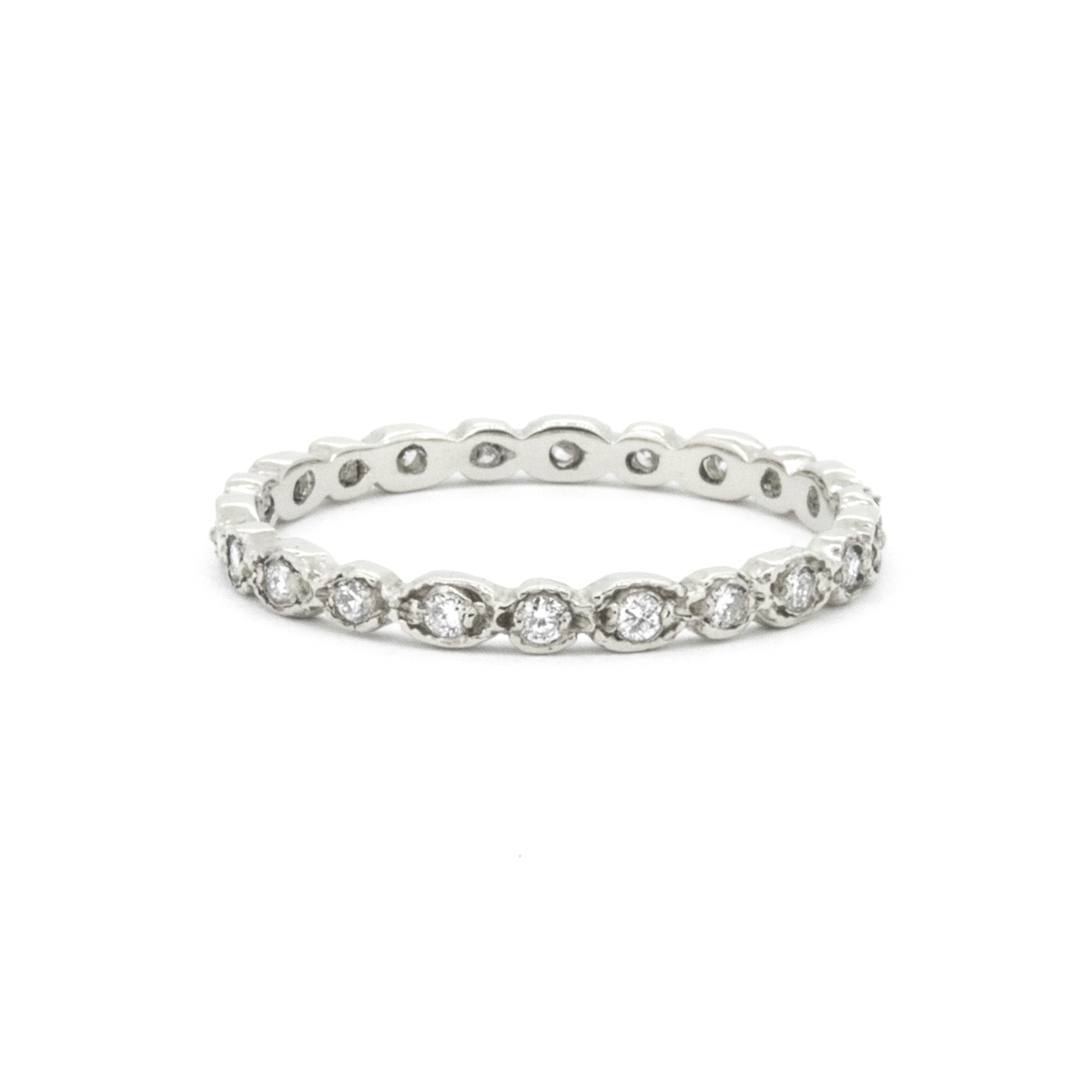 Dainty-Diamond-Eternity-1(WG).png