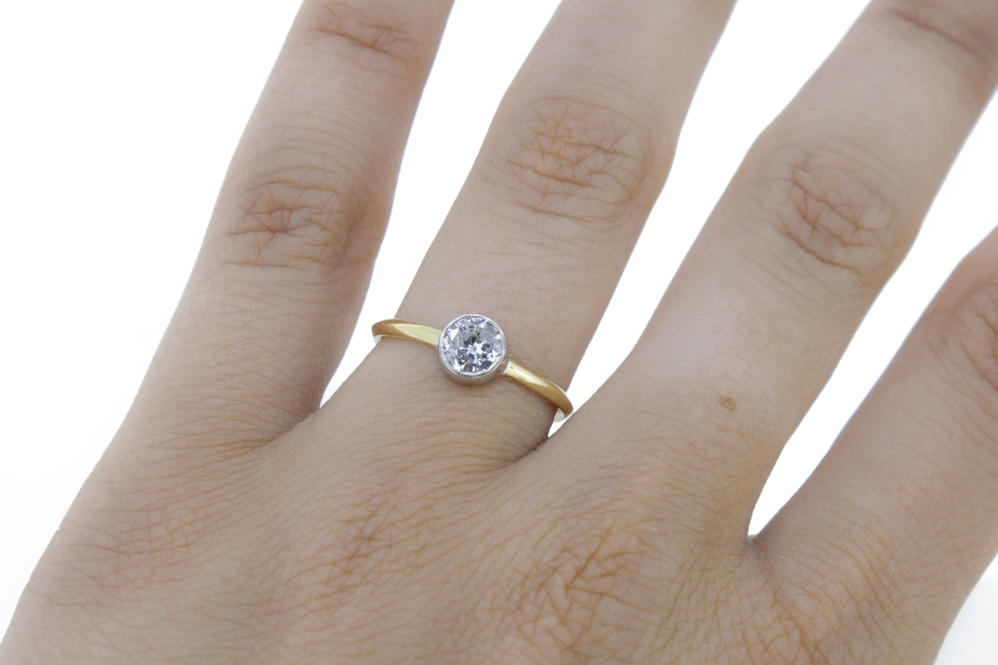 Diamond-Knife-Edge-Bezel-6.png
