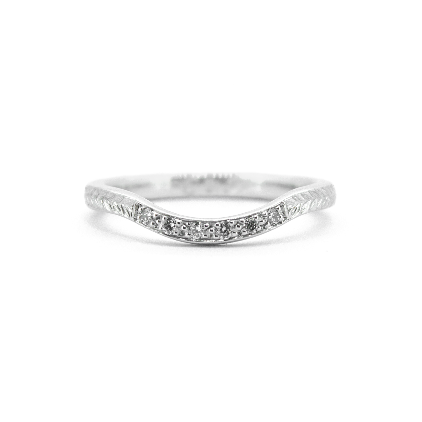 Wreath-Diamond-Curve-Ring-1.png