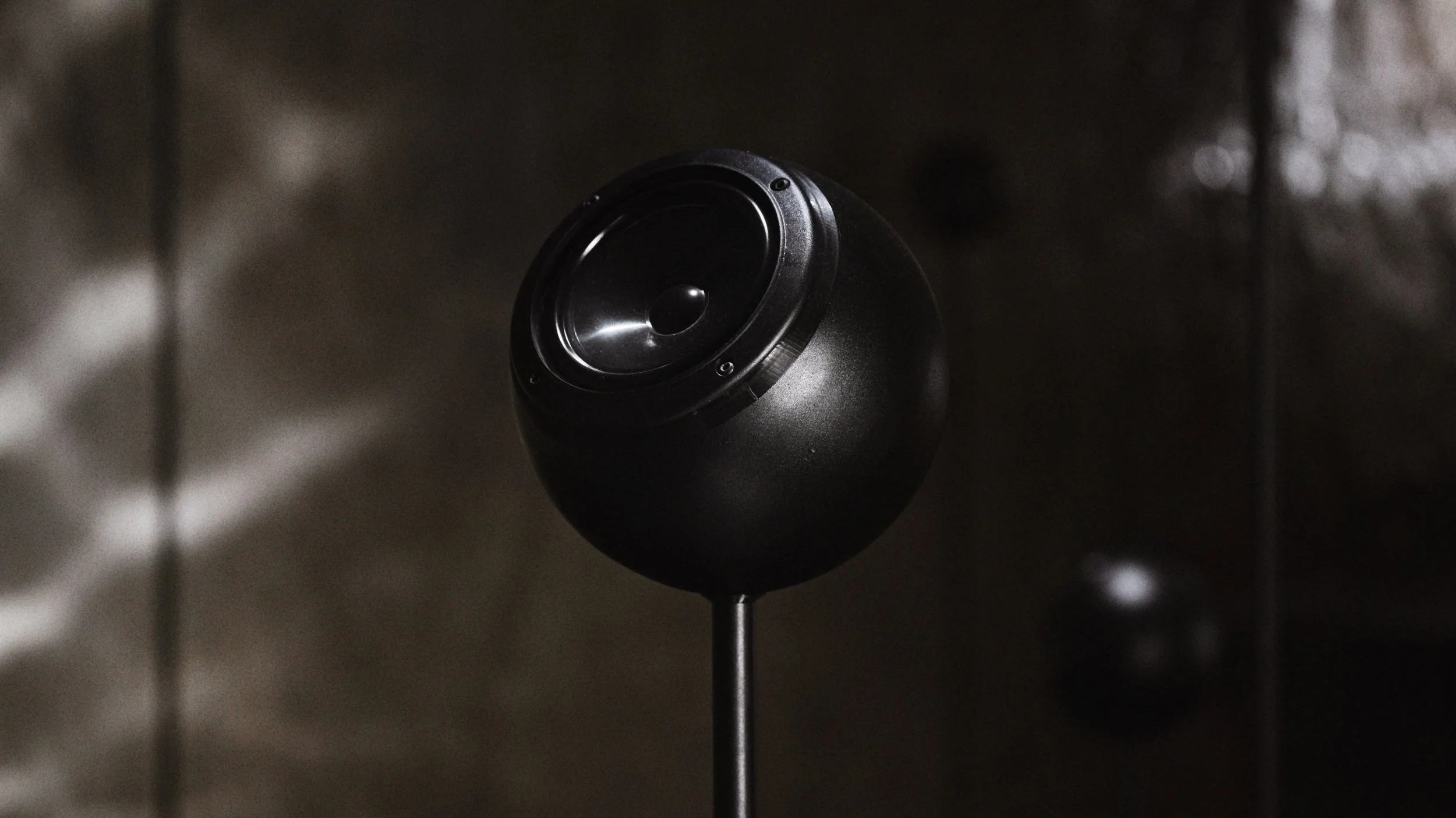 JULIAN CHARRIERE 9.jpg