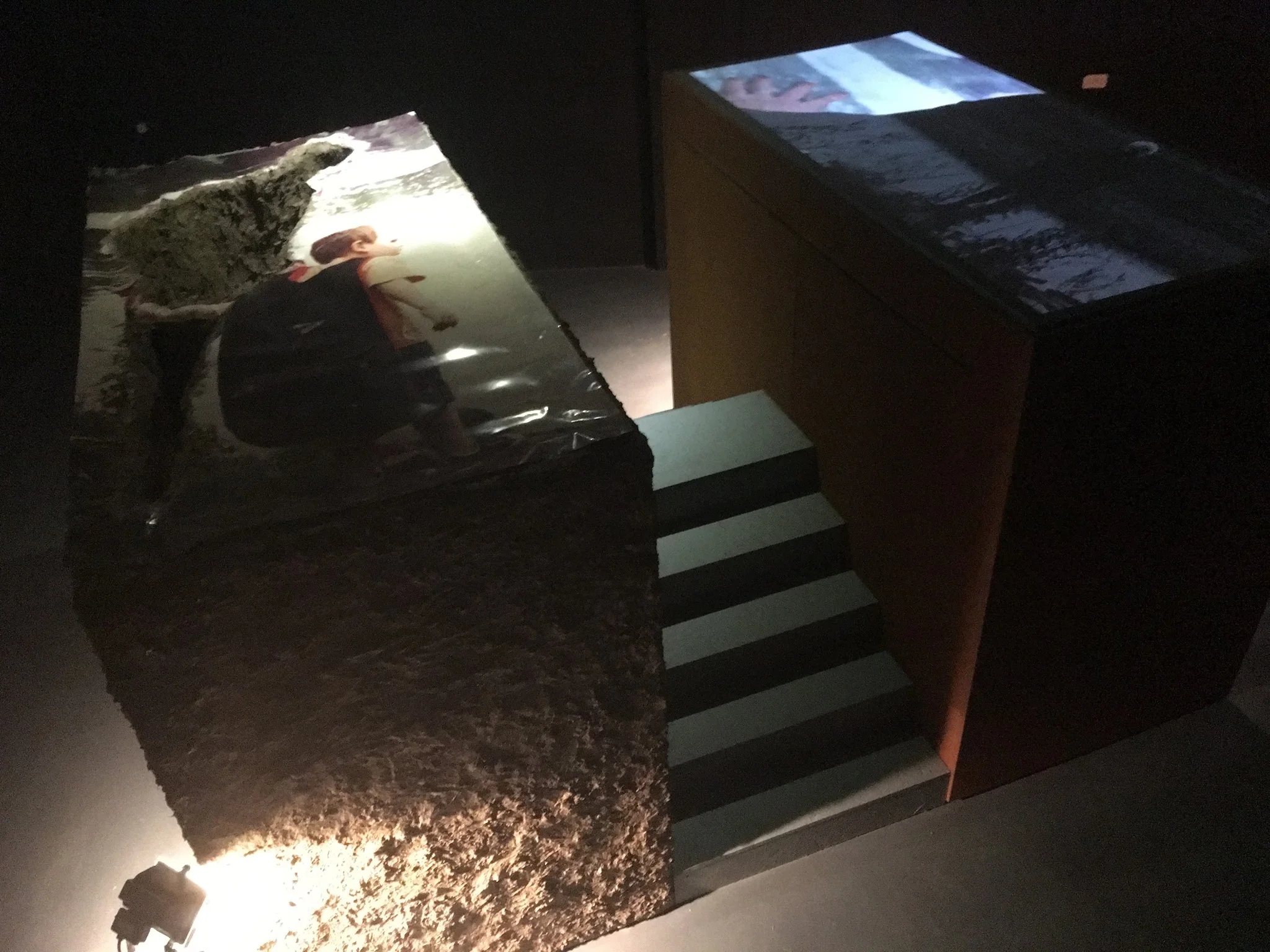 Punctum installation