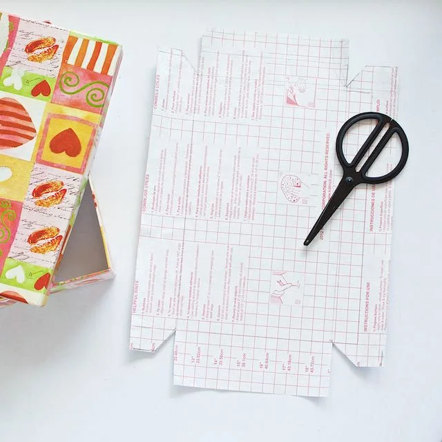 Contact paper box DIY