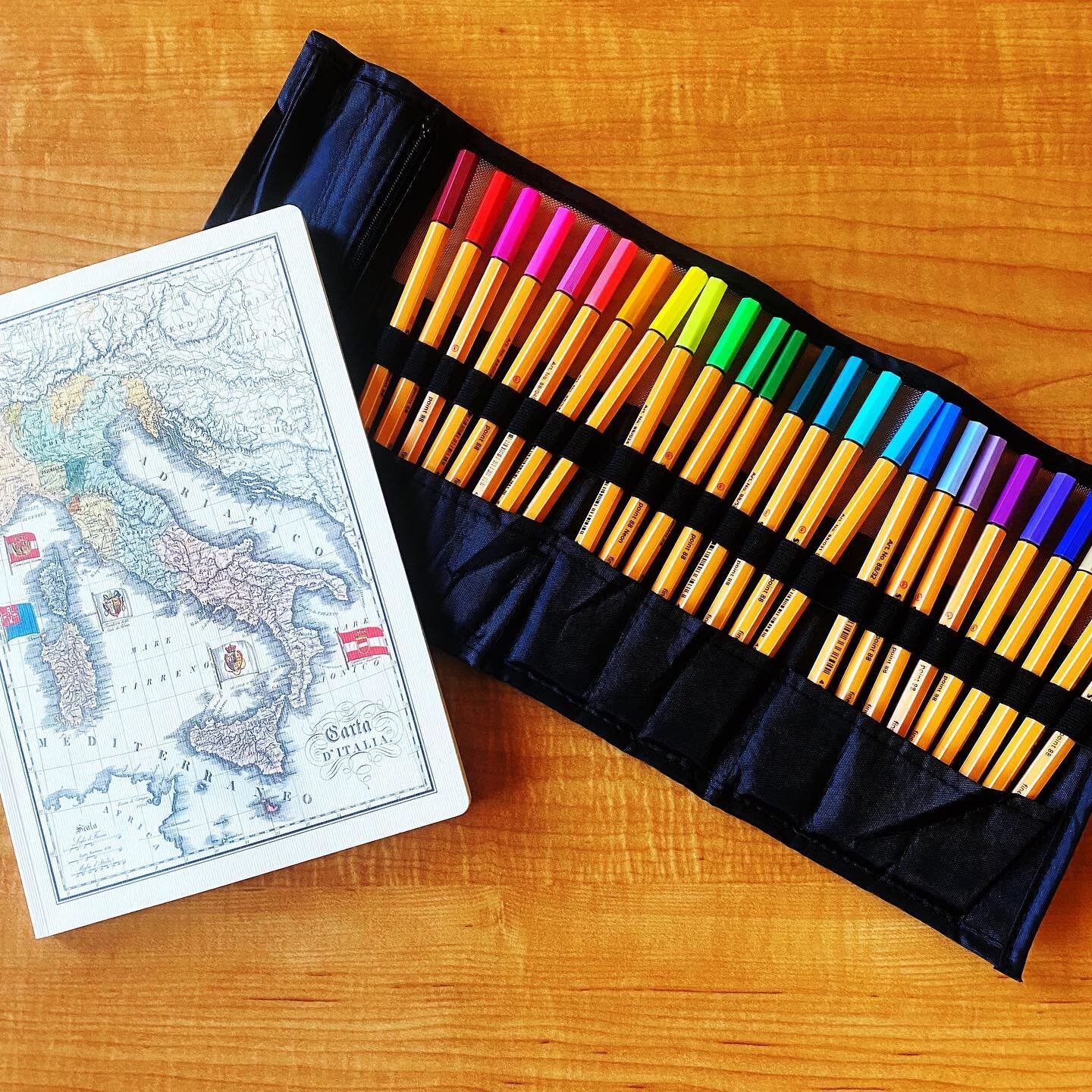 One of the things I loved the summer I spent in Italy &mdash; 15 years ago 😬 &mdash; was the beautiful stationery and awesome Stabilo pens! Was very happy to find nothing has changed in the last decade and a half in that department! #roygbiv #stabil