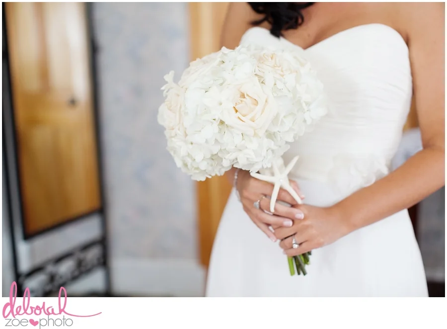Block Island Wedding Ballards Inn Wedding Block Island Wedding Photographer Block Island Wedding Venue Beach Summer Wedding Outdoor Ceremony Deborah Zoe Photo047