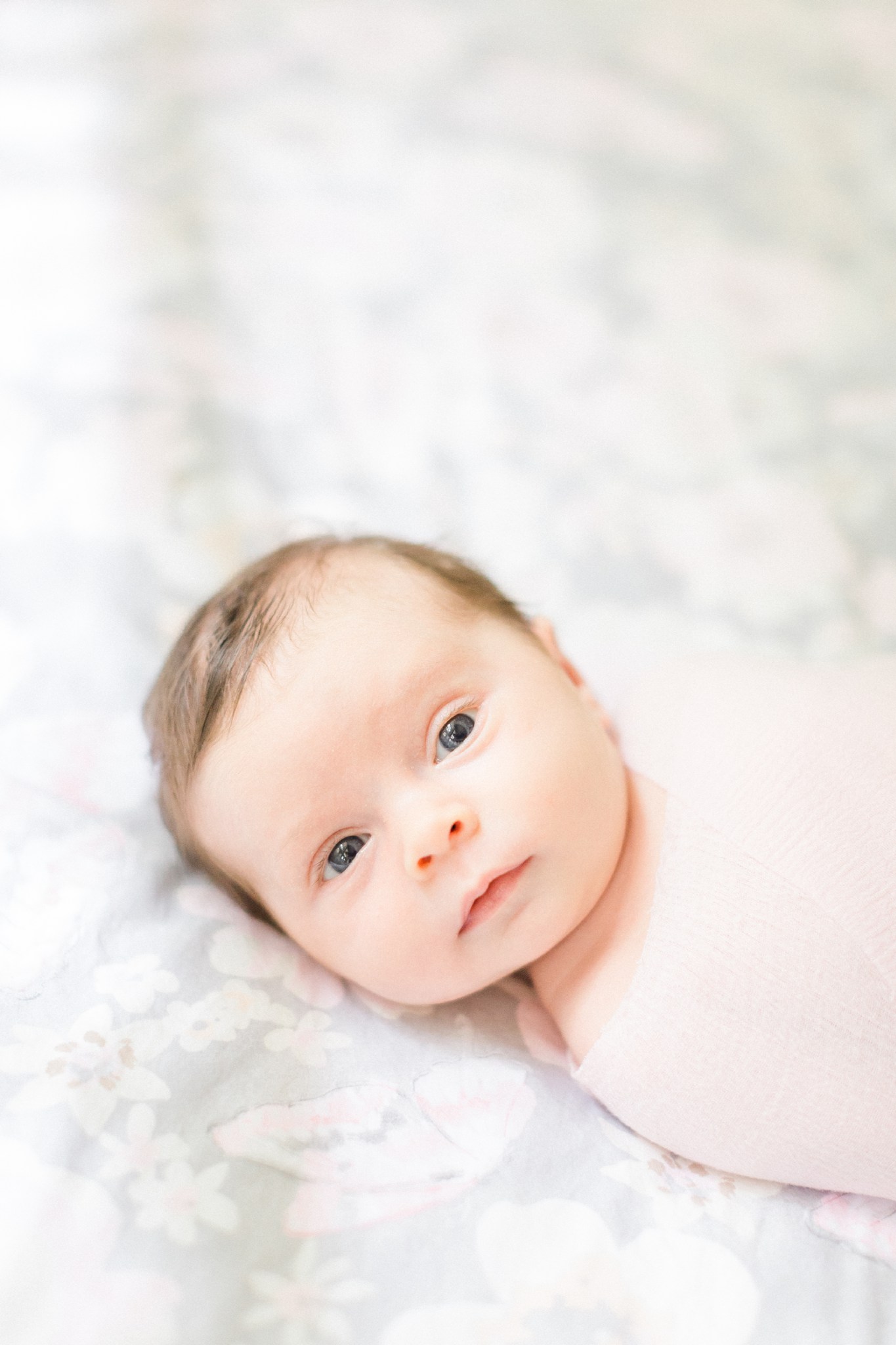 at_home_newborn_session_film_deborah_zoe_photography_00005.JPG