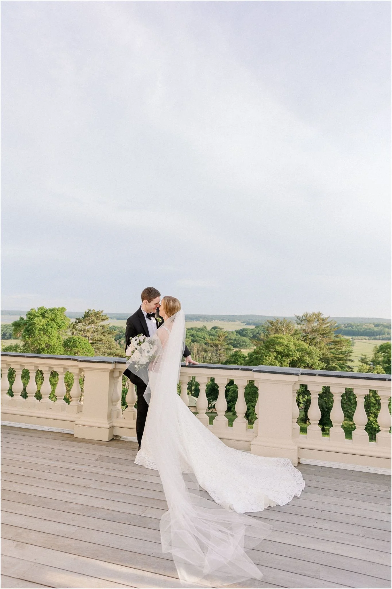 Bride and Groom Crane Estate