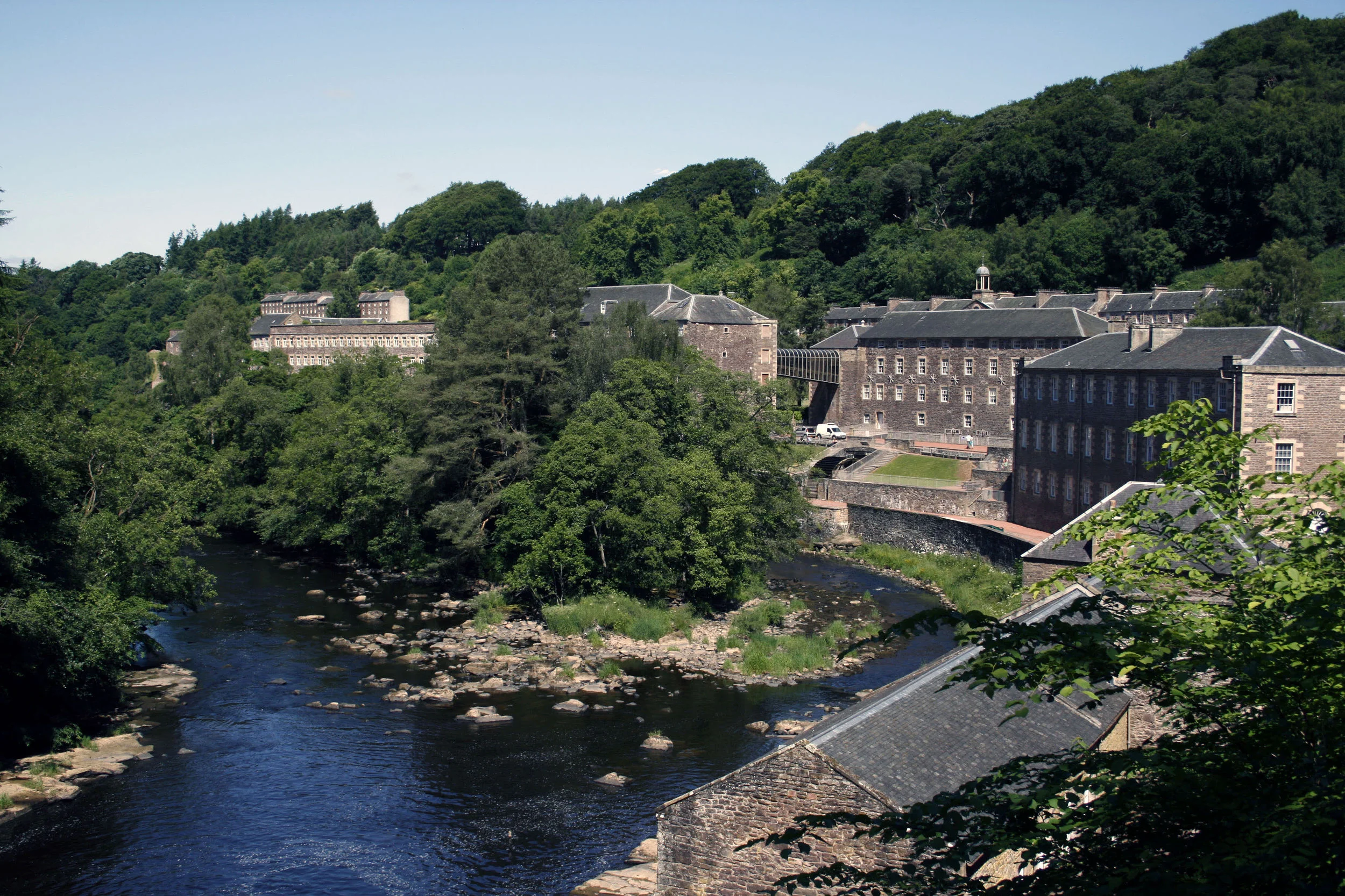 New Lanark Mills (by Robert Orr)