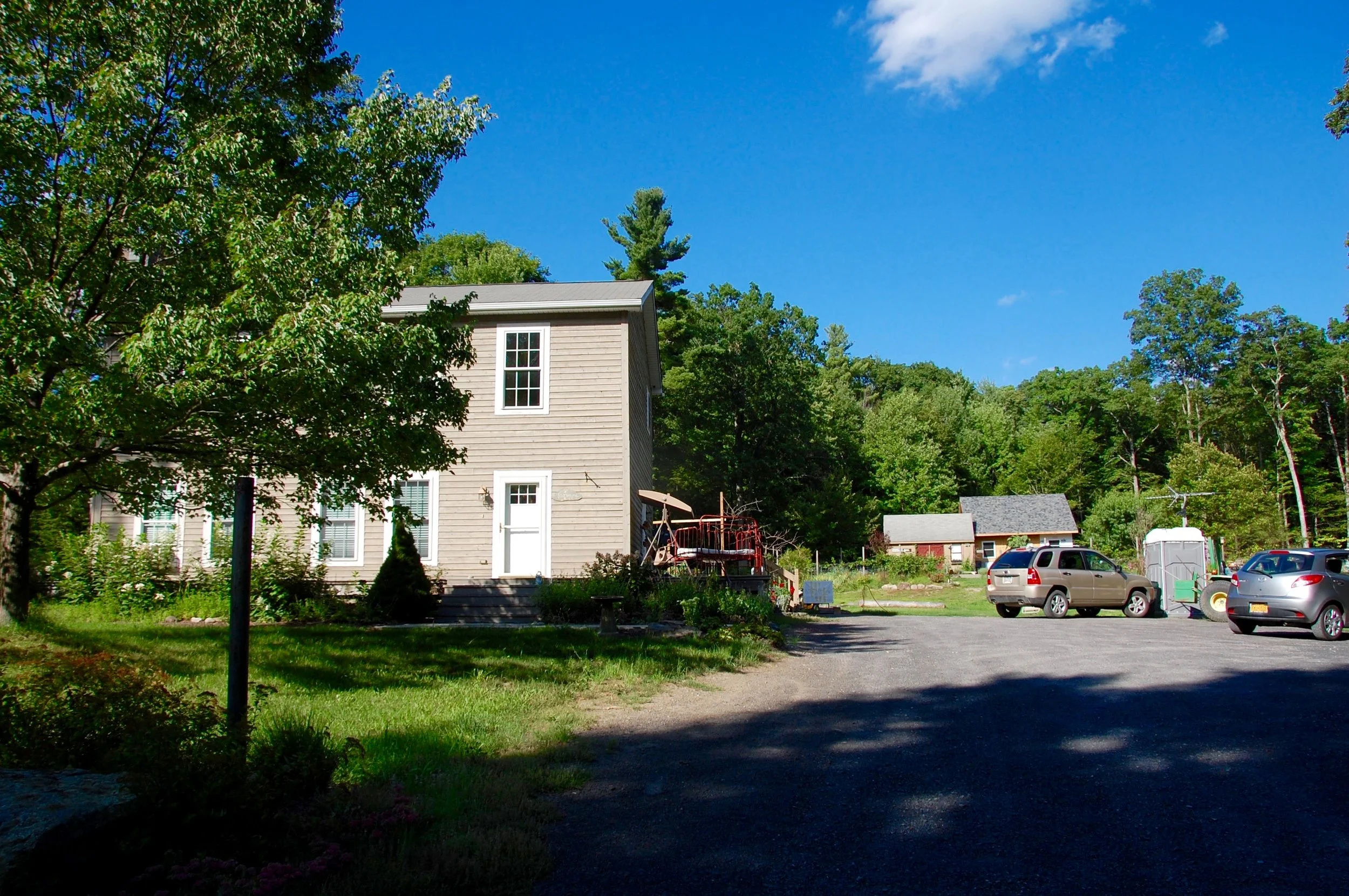 TopSecret Beer Hideout Honey Hollow Brewing Co. — Brooklyn DoubleWide