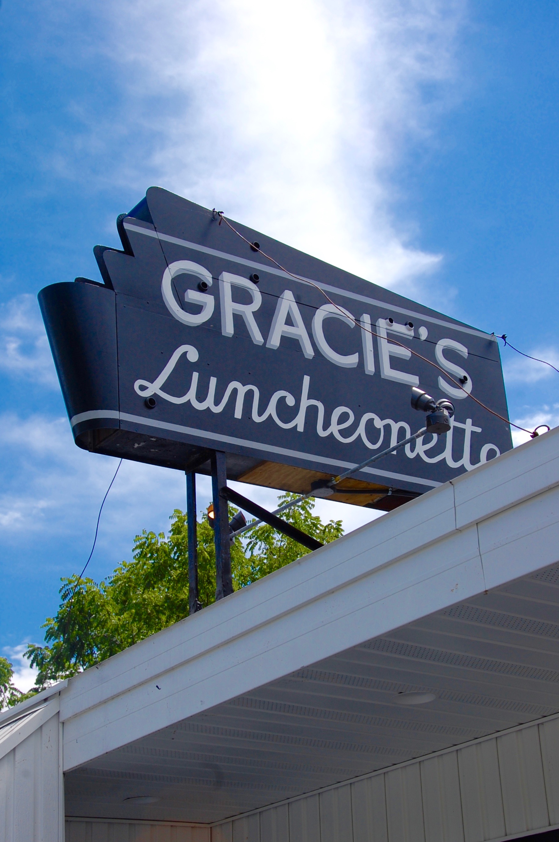 Gracie's Luncheonette