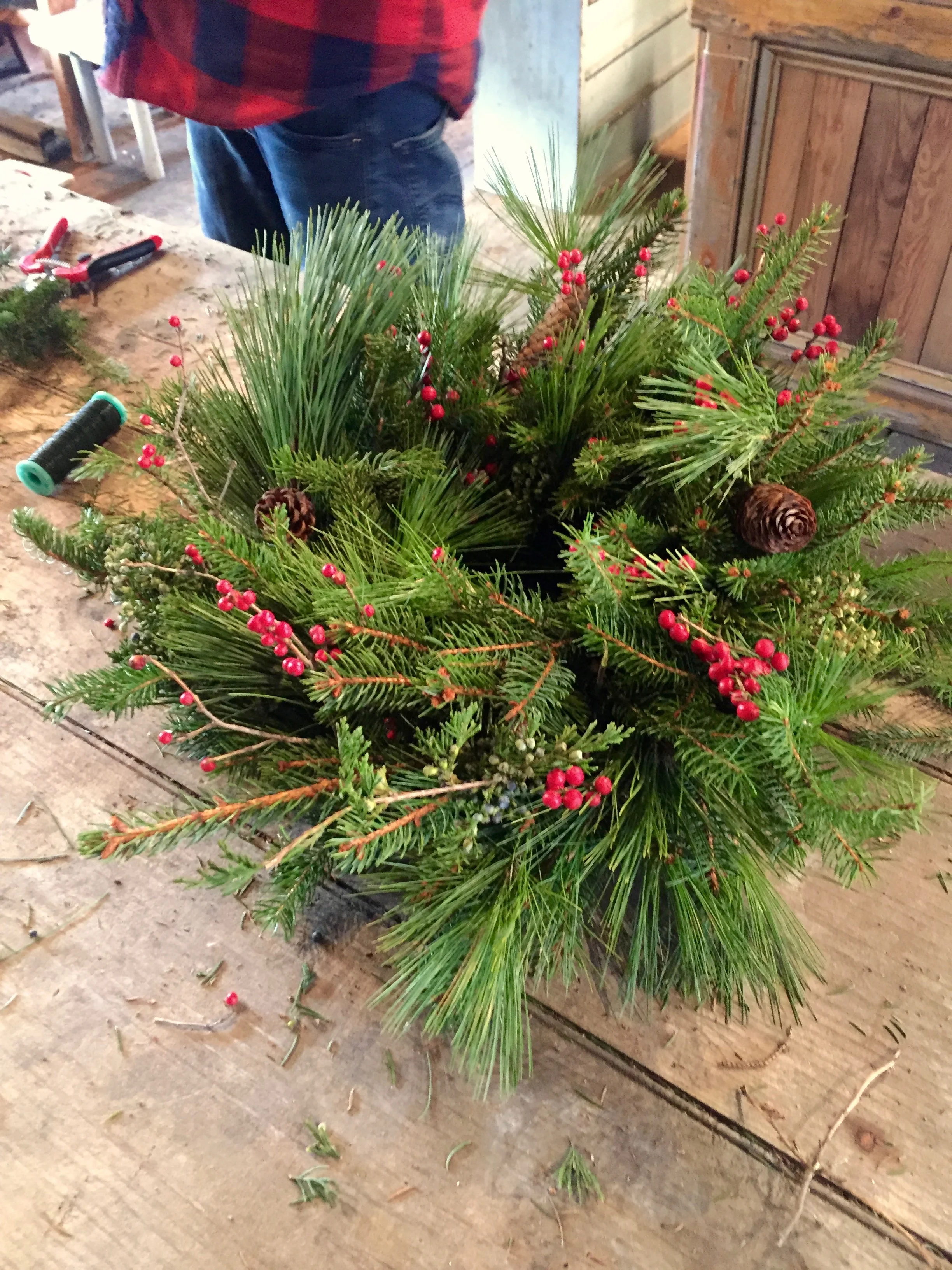 wreath making workshop by todd car at hort and pott