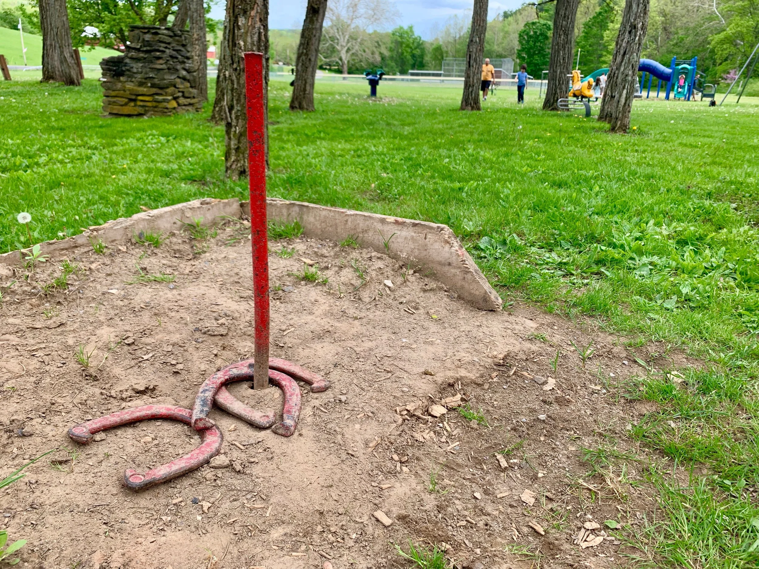 horseshoes.jpeg