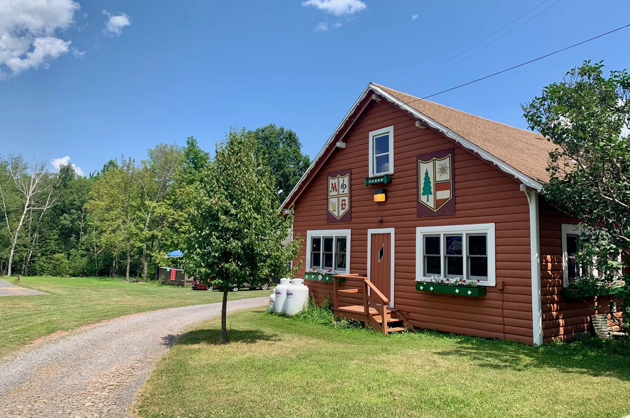 Mountain Brauhaus Catskills biergarten