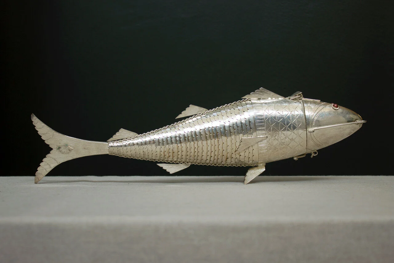 White-metal-Fish-TO&FROM.jpeg