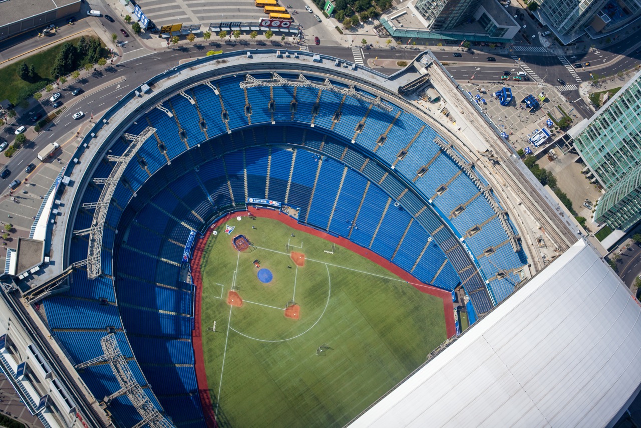 STADIUM WHERE THE TORONTO BLUE JAYS ARE BASED OUT OF Photo Credit: licensed through shutterstock.com