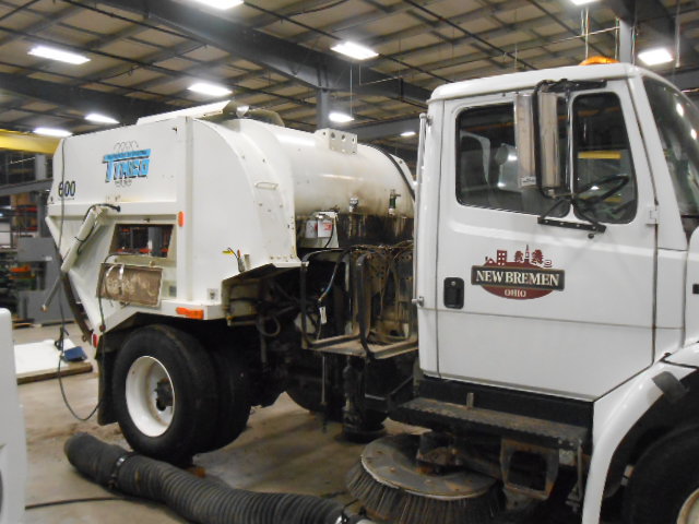 Tymco 600 Hopper Replacement (New Bremen, OH) 065.jpg