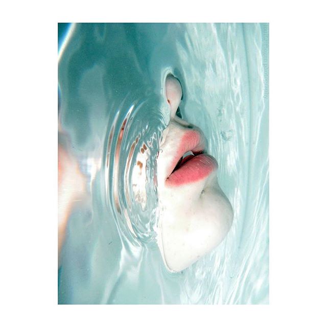 Moisture! π Our formulas are clinically proven to quench skin and gently rebalance its tone, texture and radiance for every skin tone and type. #sundayskincare #beautΓ©