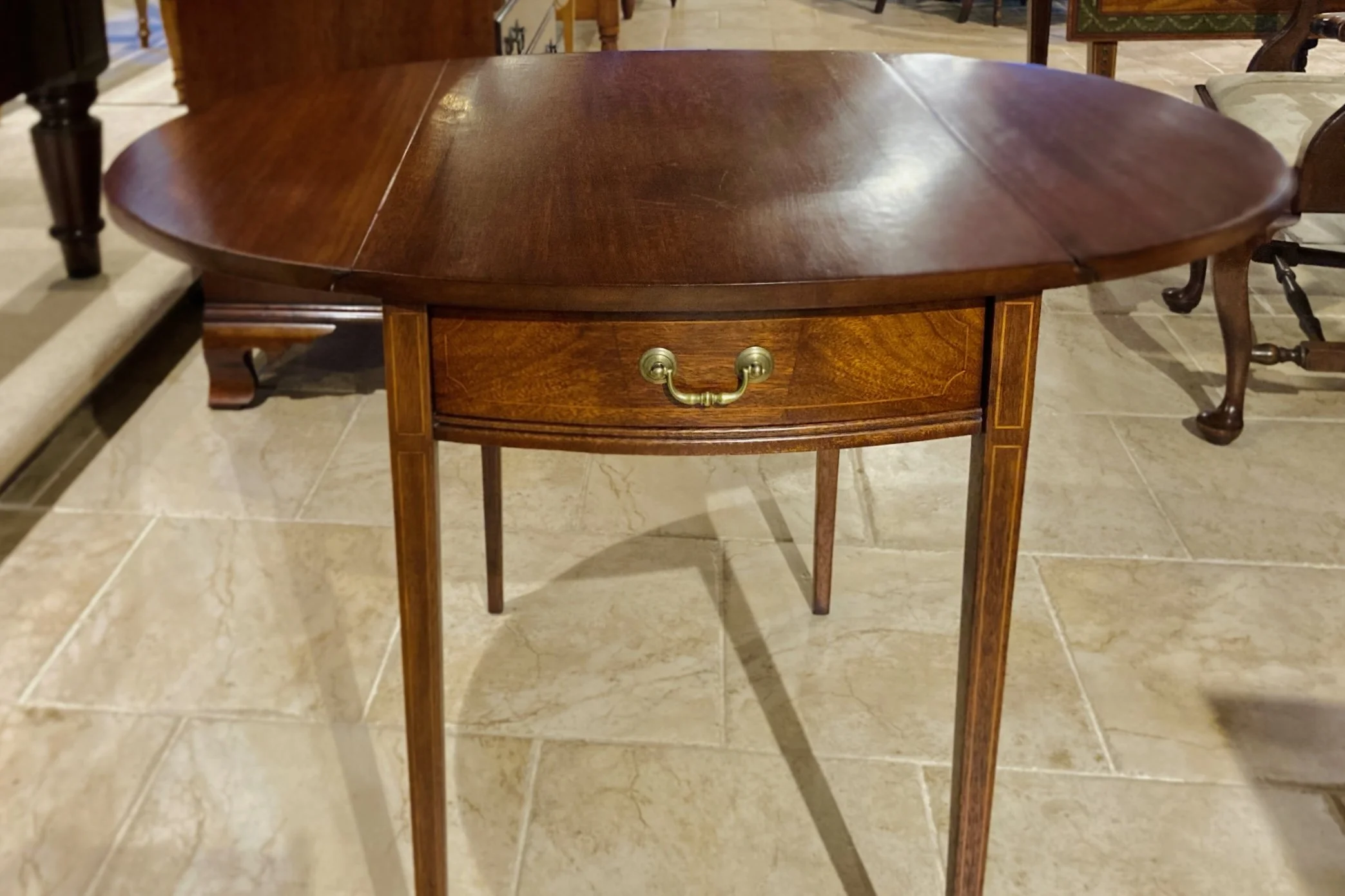 Pembroke Drop Leaf Table in Mahogany with String Inlay, Early 20th ...